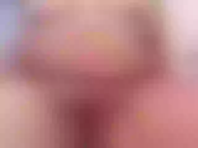 Live sex webcam photo for lily-hot18 #272064894