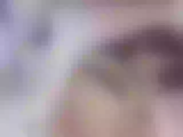 Live sex webcam photo for lily-hot18 #272186242