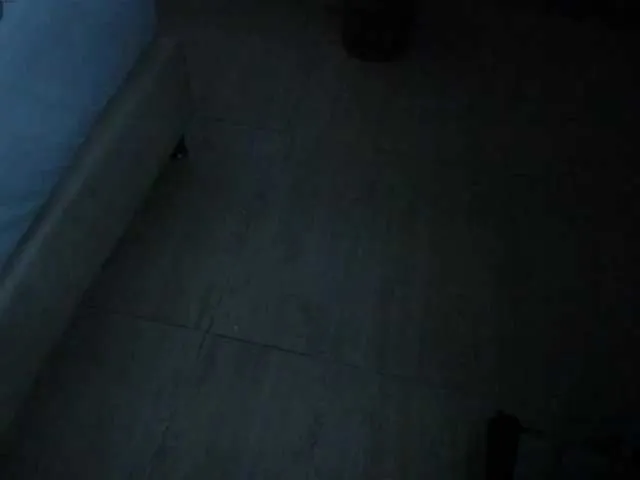 Live sex webcam photo for lily-lonelly #278310163