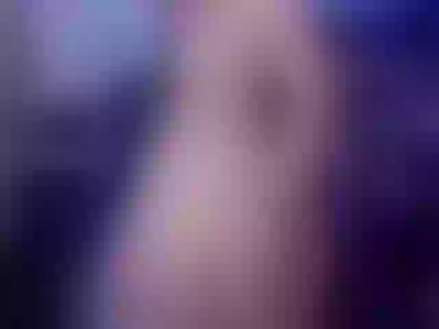 Live sex webcam photo for lily-xxx08 #277649540