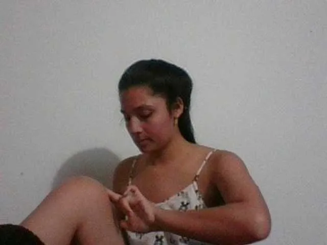 Live sex webcam photo for lily-xxx08 #277715924