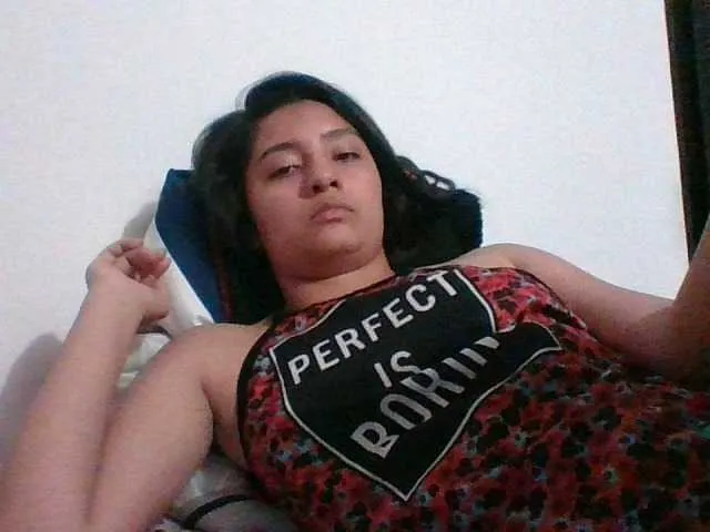 Live sex webcam photo for lily-xxx08 #277835345