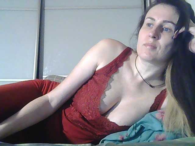 Live sex webcam photo for lily133 #290369936