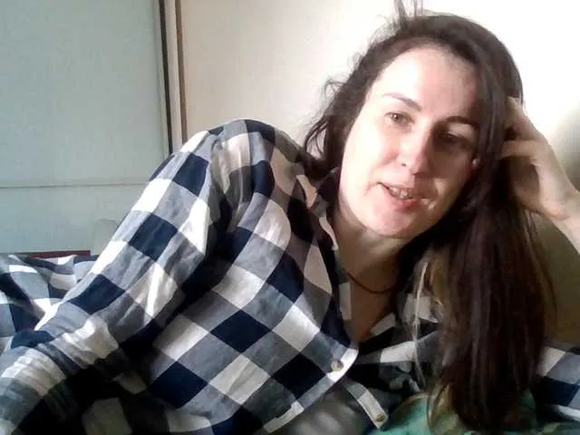 Live sex webcam photo for lily133 #290780053
