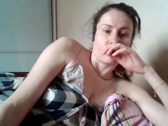 Live sex webcam photo for lily133 #291131259