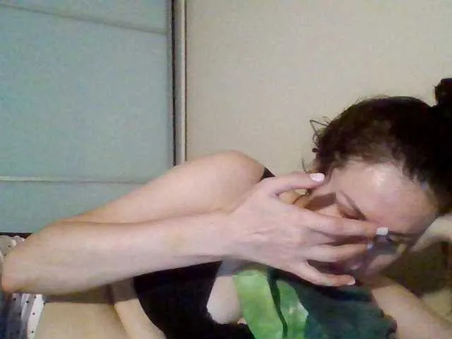Live sex webcam photo for lily133 #291262336