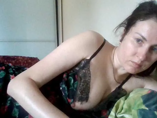 Live sex webcam photo for lily133 #291346595