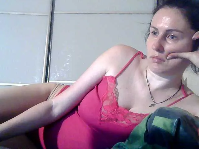 Live sex webcam photo for lily133 #291361488