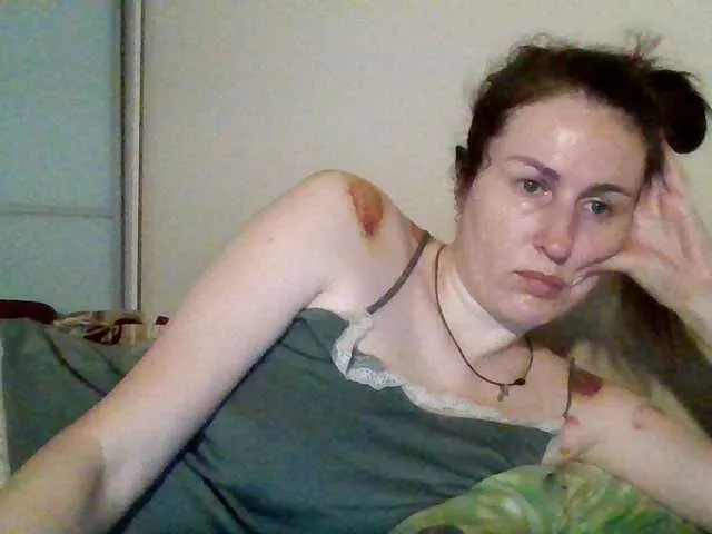 Live sex webcam photo for lily133 #291427160