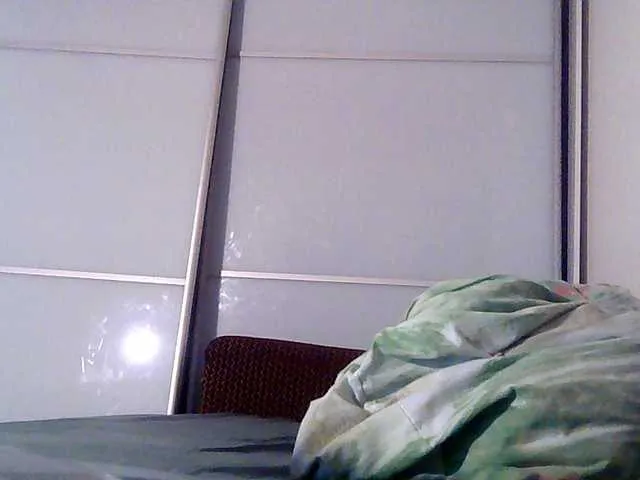 Live sex webcam photo for lily133 #291455027