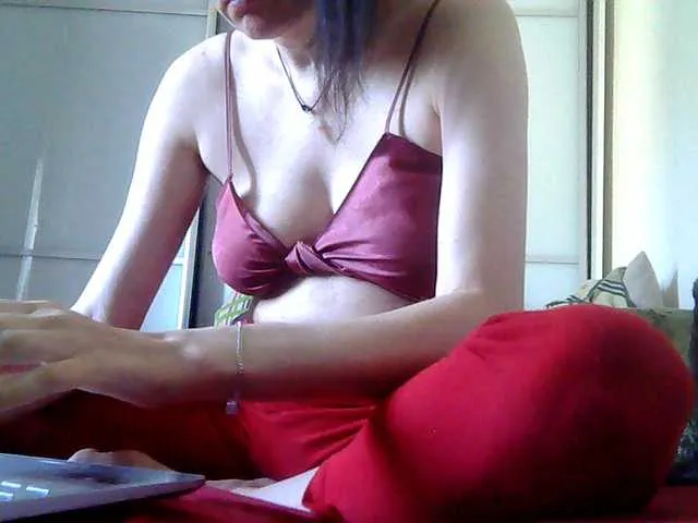 Live sex webcam photo for lily133 #291812231