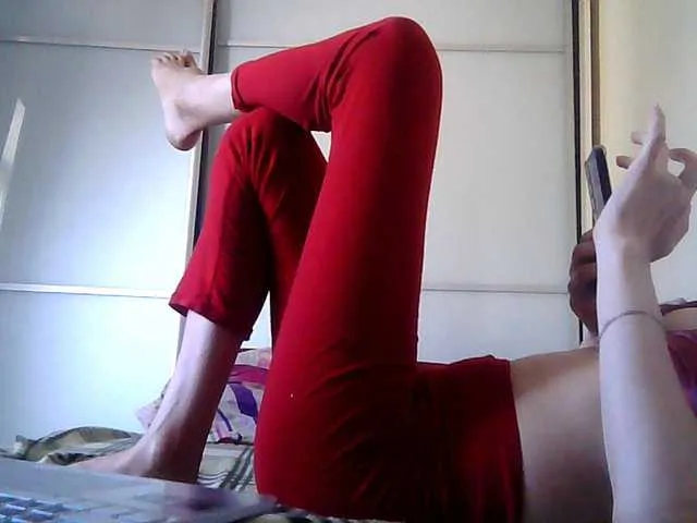 Live sex webcam photo for lily133 #291879173