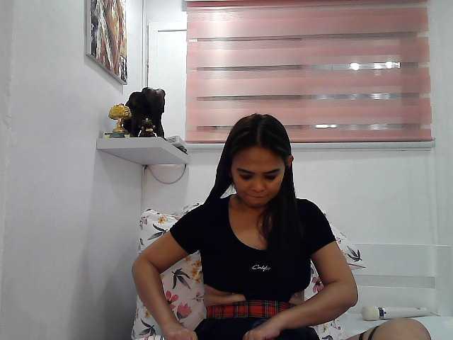 Live sex webcam photo for lilymaepinay #275532913