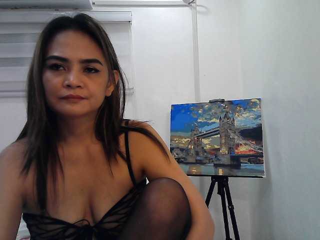 Live sex webcam photo for lilymaepinay #276368481