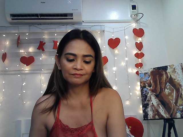 Live sex webcam photo for lilymaepinay #277276752