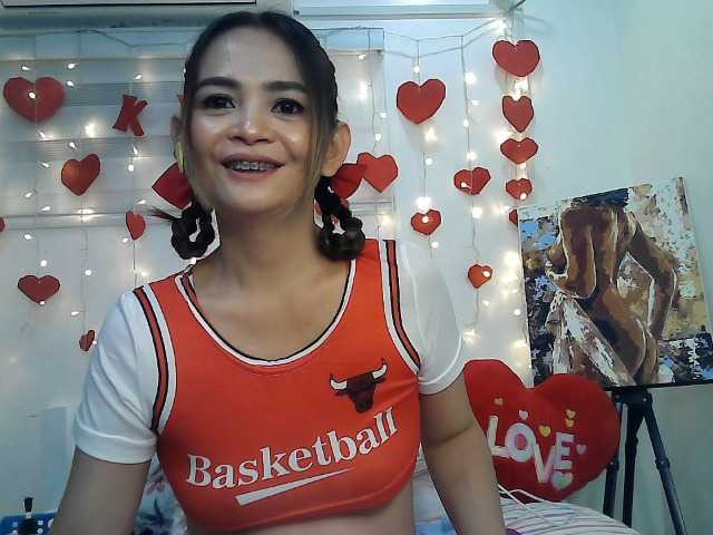 Live sex webcam photo for lilymaepinay #277297783