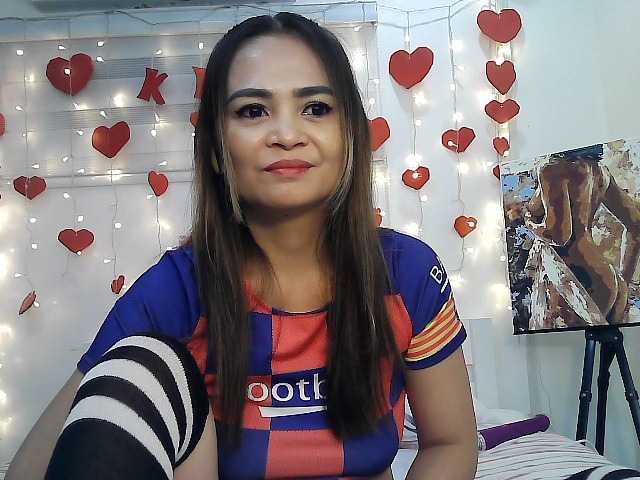 Live sex webcam photo for lilymaepinay #277303428