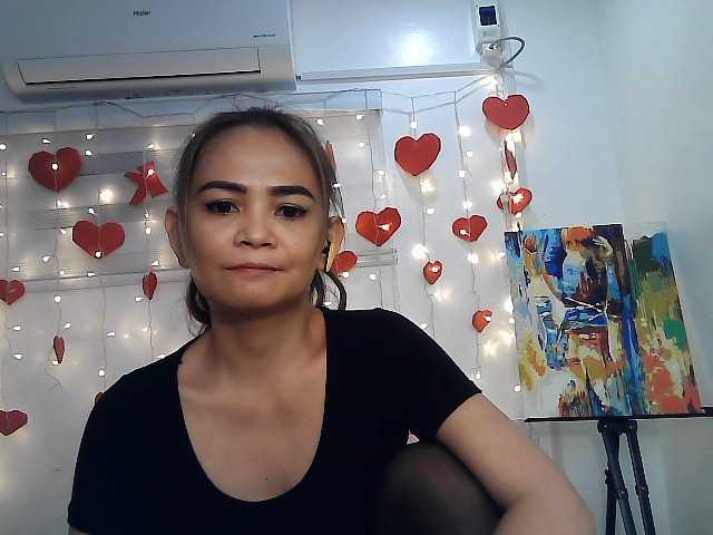 Live sex webcam photo for lilymaepinay #277595226