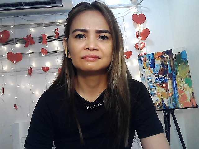 Live sex webcam photo for lilymaepinay #277696660