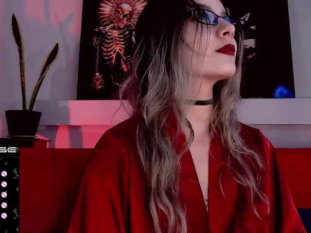 Live sex webcam photo for lilythmystic #273553868