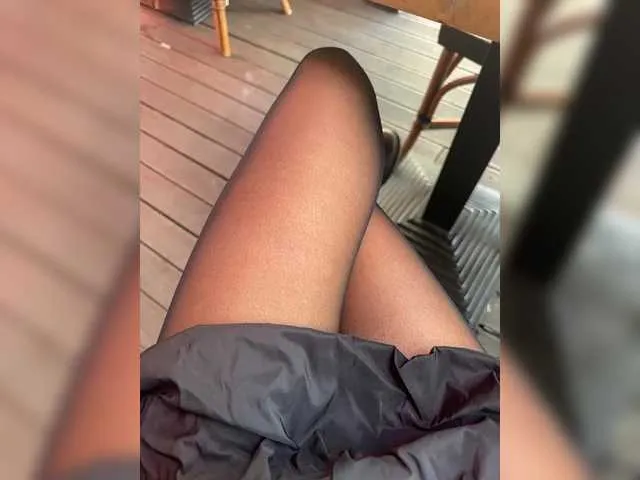 Live sex webcam photo for linahelen #292241045