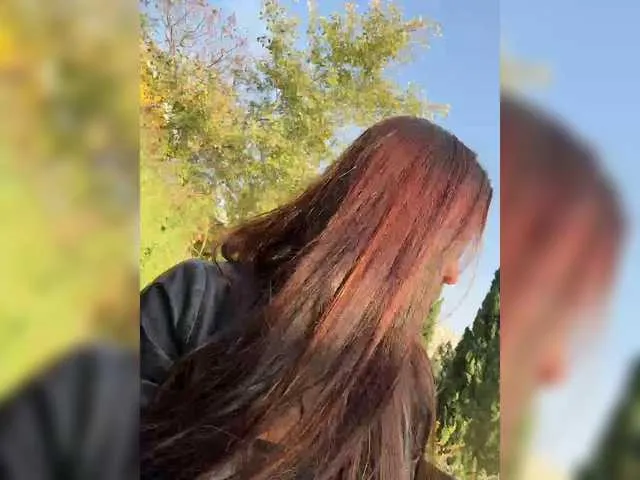 Live sex webcam photo for linahelen #292246687