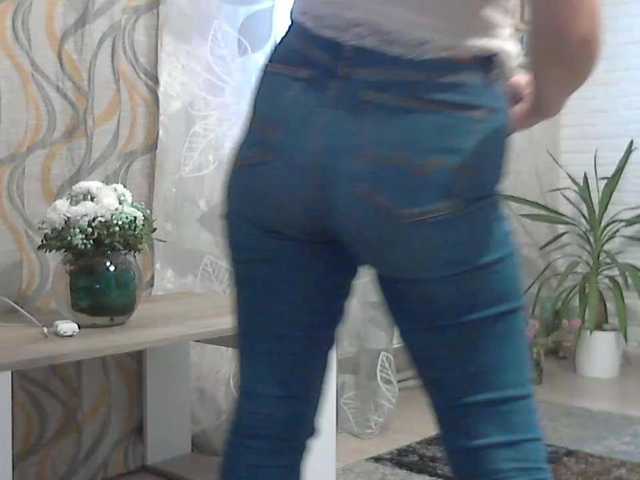 Live sex webcam photo for linaisabella #292176464