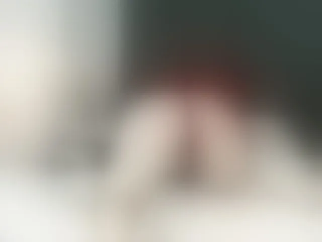 Live sex webcam photo for linamillan1 #275967765
