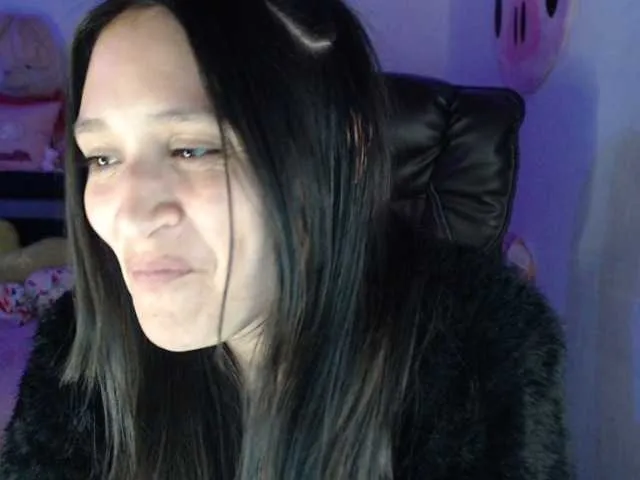 Live sex webcam photo for linda-cataleya #276709283