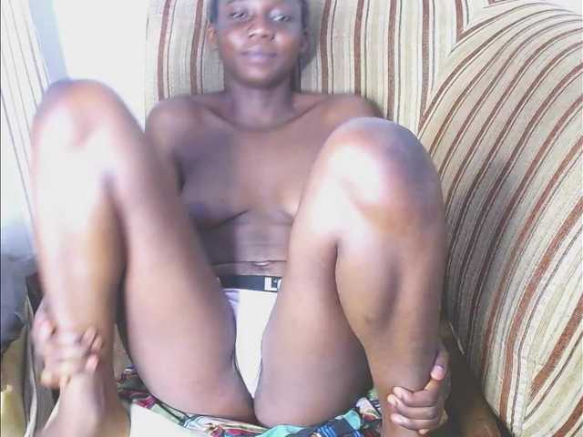 Live sex webcam photo for linda-kali #275476552