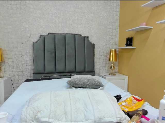 Live sex webcam photo for linda-mlk #273863918