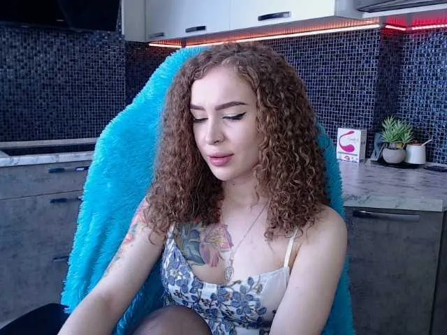 Live sex webcam photo for lindabanana #272224402