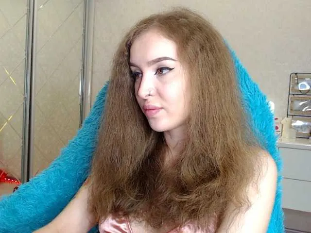 Live sex webcam photo for lindabanana #272407223