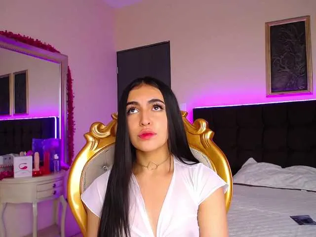 Live sex webcam photo for lindacoxx #271774778