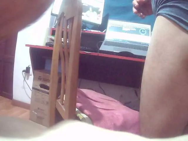 Live sex webcam photo for lindote903 #277630078