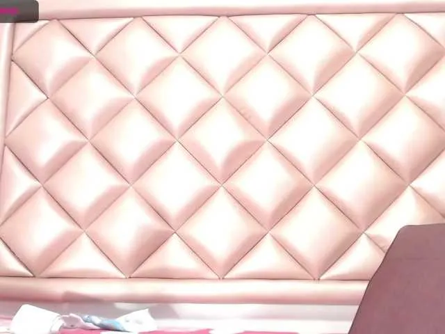 Live sex webcam photo for lindsayebony #272555442