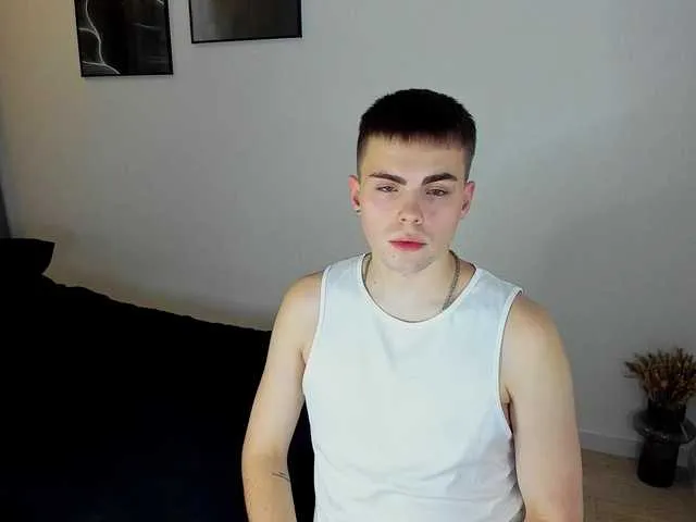 Live sex webcam photo for linkinsweeet #276910823