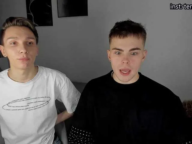 Live sex webcam photo for linkinsweeet #277048624