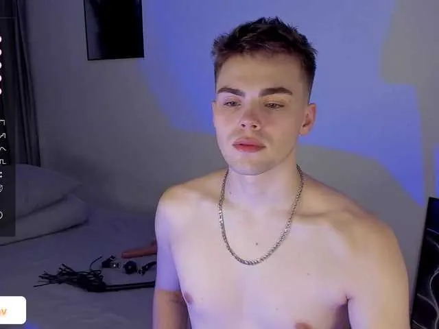 Live sex webcam photo for linkinsweeet #277169259