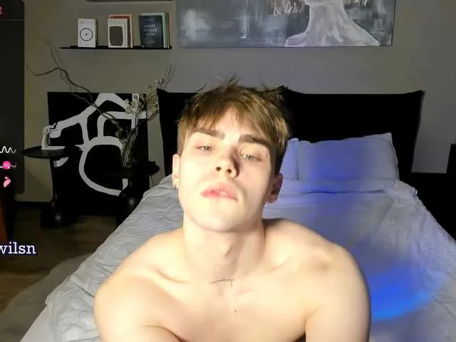 Live sex webcam photo for linkinsweeet #290997644