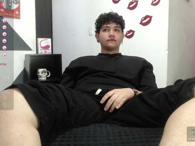 Live sex webcam photo for lionzaynt #290600263