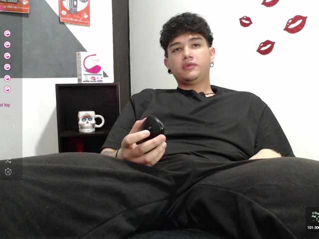 Live sex webcam photo for lionzaynt #290668897