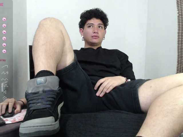 Live sex webcam photo for lionzaynt #290853599