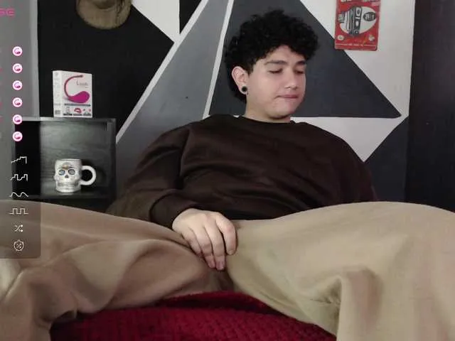 Live sex webcam photo for lionzaynt #291118654