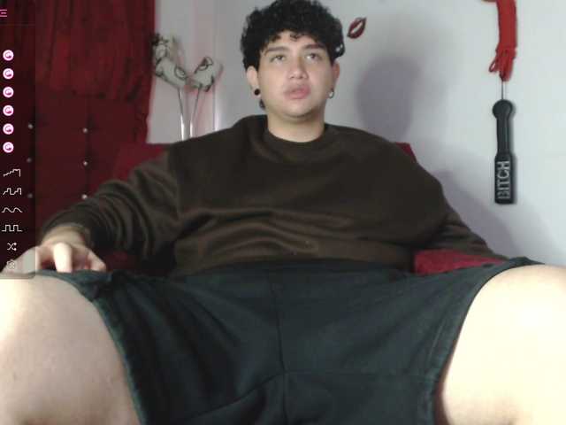 Live sex webcam photo for lionzaynt #291166722