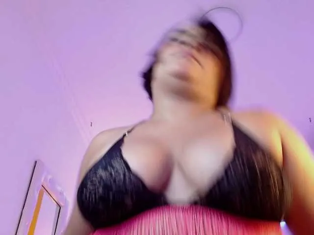 Live sex webcam photo for lipsy-cute #273548249