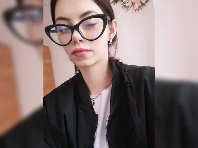 Live sex webcam photo for lisacom90 #290958924