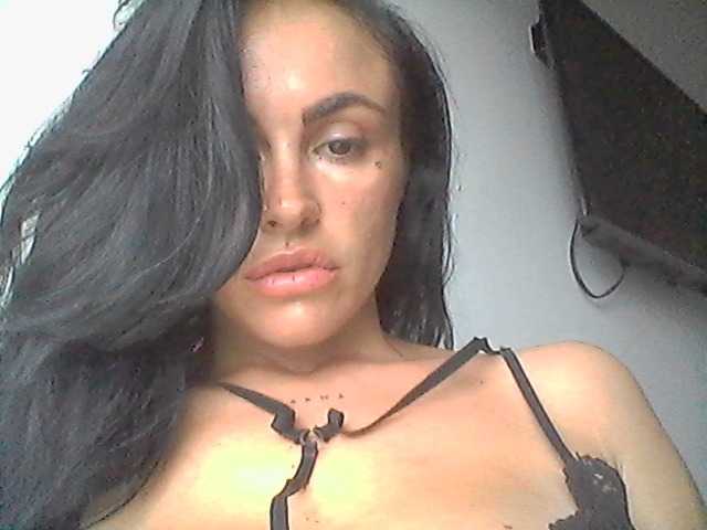 Live sex webcam photo for lisamilash #275659660