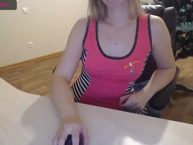Live sex webcam photo for lisenok-888 #271831283
