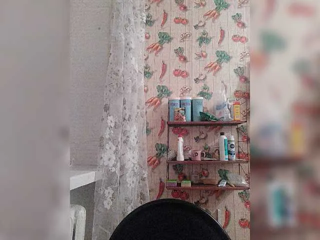 Live sex webcam photo for lisenok266 #273396560